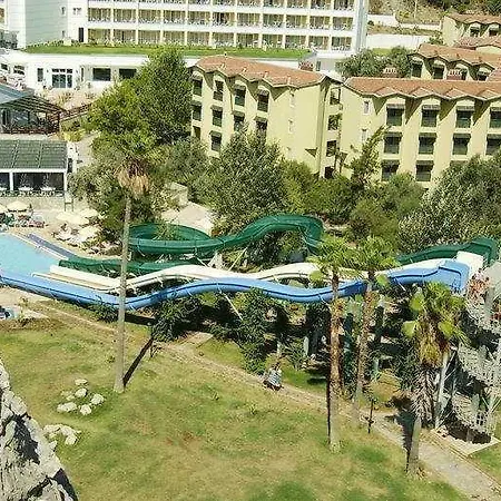 Green Platan Club And Ξενοδοχείο